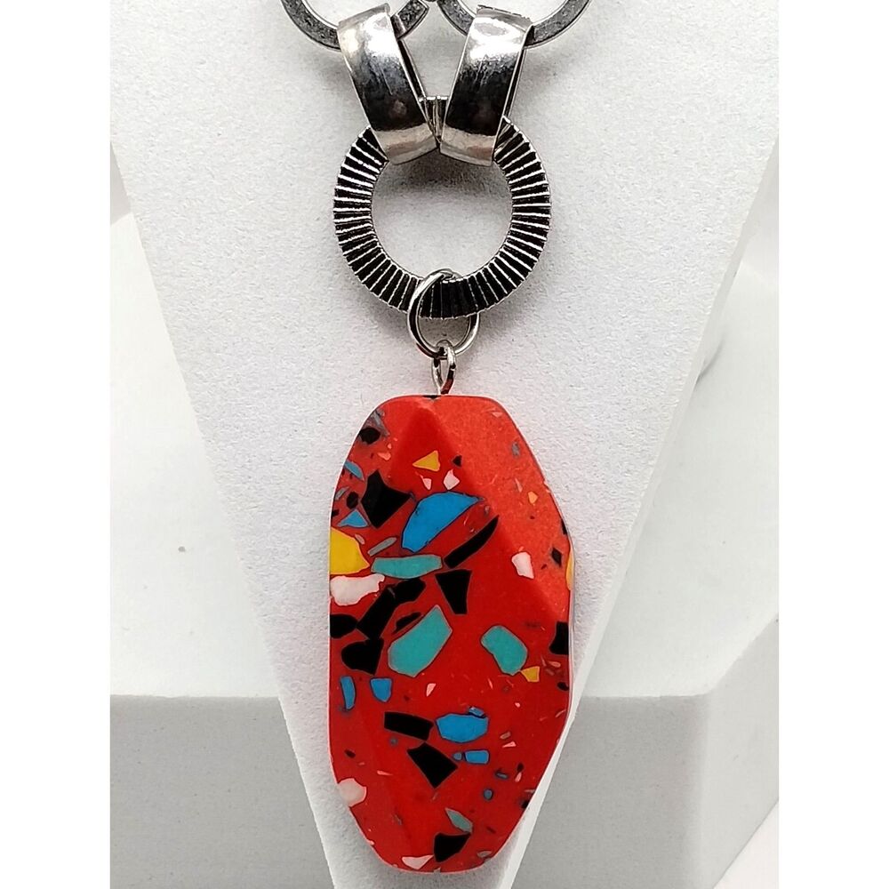 Vintage Terrazzo Red Glass Pendant on Silver Tone Chain Lg Mixed Metal Circles - Picture 3 of 6